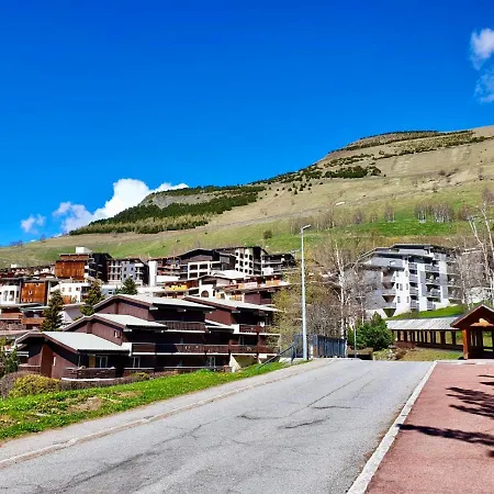 Studio 4 Personnes Au Pied Des Pistes Balcon Vue Montagne شقة *