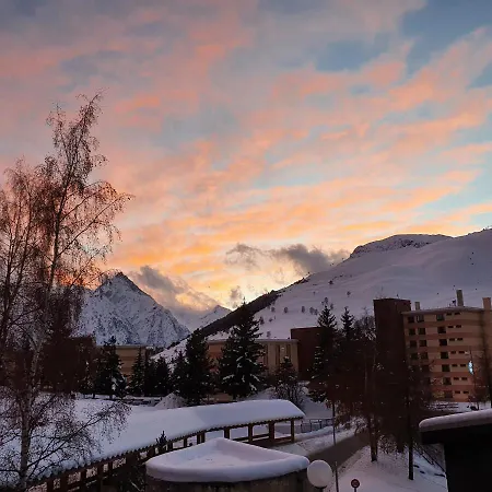 Studio 4 Personnes Au Pied Des Pistes Balcon Vue Montagne شقة