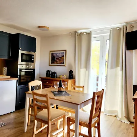 Studio 4 Personnes Au Pied Des Pistes Balcon Vue Montagne لو دوز آلب