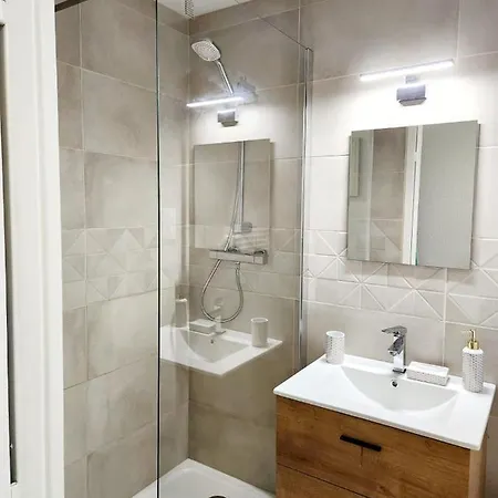 شقة Studio 4 Personnes Au Pied Des Pistes Balcon Vue Montagne *