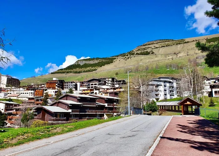 Cosy 4 Personnes - Atmosphere Chaleureuse Au Pied Des Pistes Апартаменты *