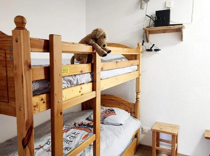 Cosy 4 Personnes - Atmosphere Chaleureuse Au Pied Des Pistes Апартаменты *